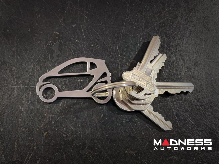 smart fortwo keychain - 451 model - silhouette design